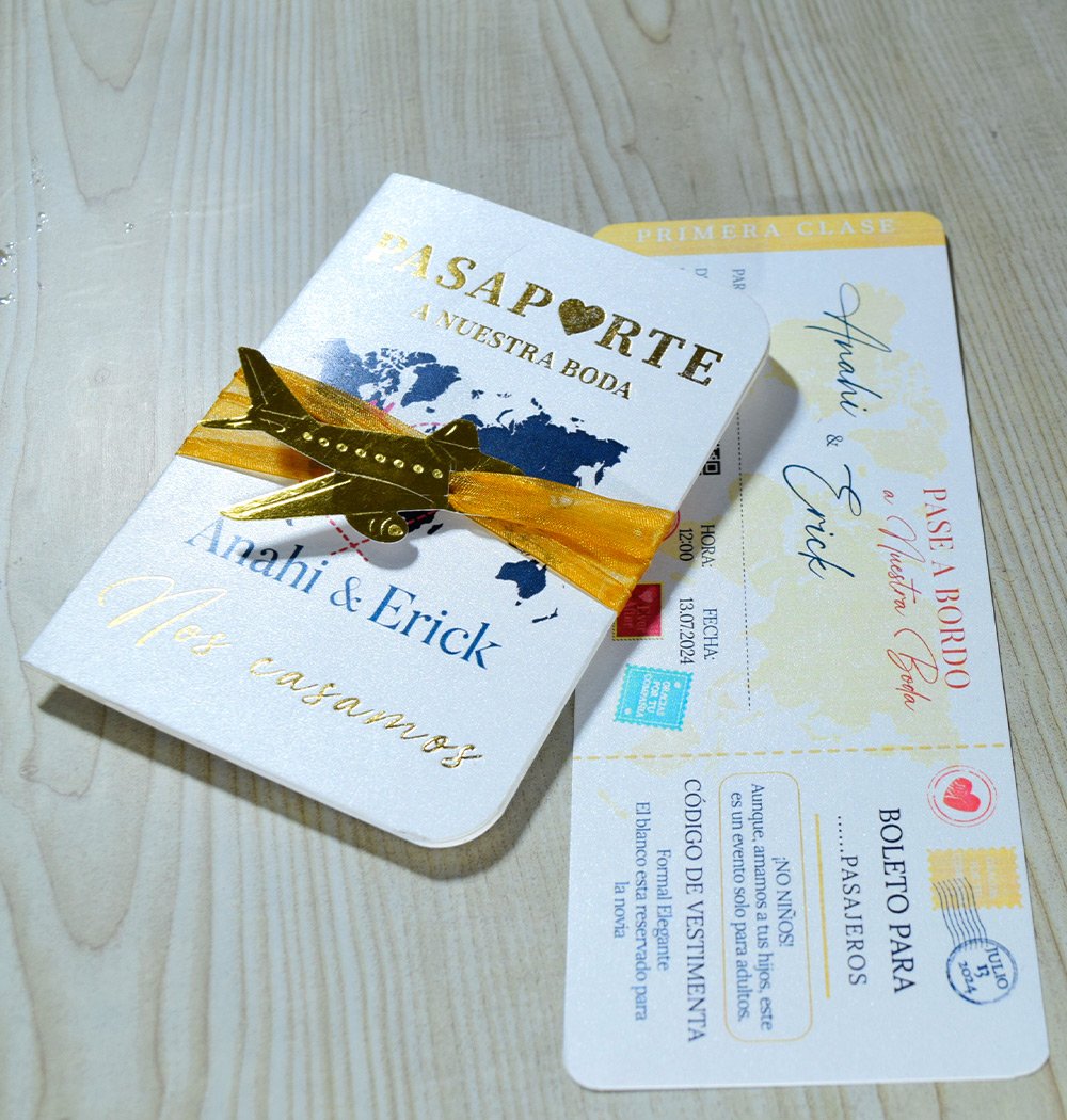 Pasaporte Anahi y Erick